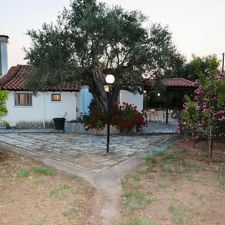 Vakantiehuis Kartelas Garden Escape Near The Sea Kyparissia