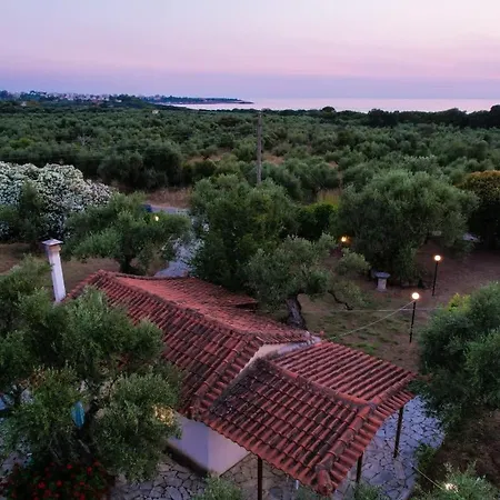 Kartelas Garden Escape Near The Sea Kyparissia